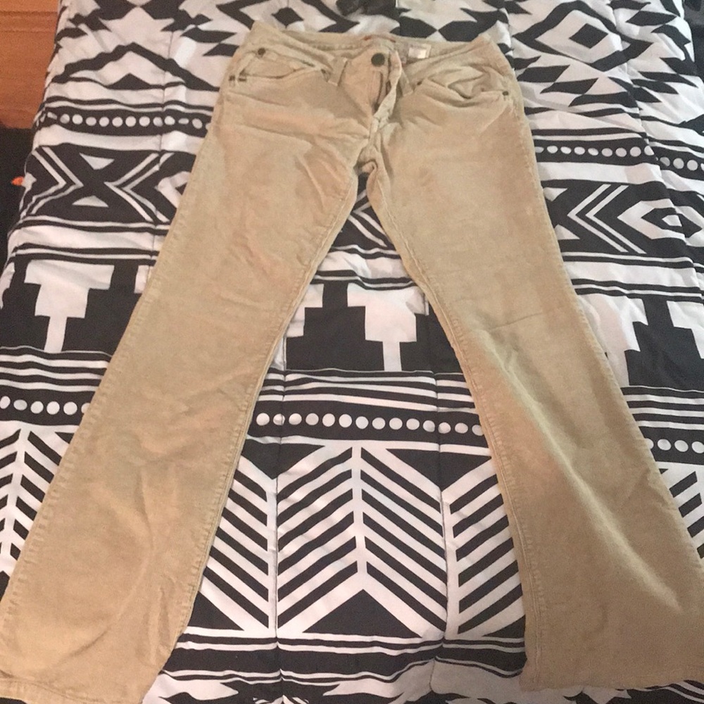 Unionbay beige stretch jeans